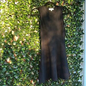 Elegant Black Sleeveless Dress